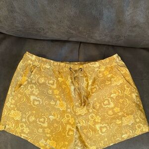 Toad&Co Mustard Floral Shorts